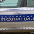 Auto sleteo sa puta kod Rumenke: Obustavljen saobraćaj zbog nesreće
