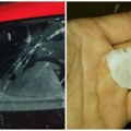 Kako naplatiti štetu ako vam tokom oluje stablo padne na auto? Postoje 3 načina, od njih možete da naplatite