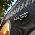 Google zove radnike da se vrate u kancelariju: Smatraju da je to ključ pobede u ai!