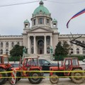 Studenti pešaci stižu u Beograd, traktori u centru prestonice Srbije