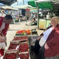 "Uskoro će biti skuplje i od pečenja": Srbi u neverici - cena omiljenog voća je 1.500 dinara po kilogramu