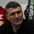 Nova: Vladimir Mandić zaustavio vređanje Vučića na meču Partizana