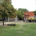 Šestoro dece zaraženo šugom u vrtiću u Umci: "Grupe se mešale nakon prvog slučaja, roditelji traže zatvaranje objekta"