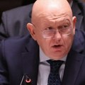 Nebenzja: Kijev trpi poraz, pa intenzivira napade na civile