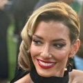 Jovana Joksimović pokazala novu frizuru: Savršena elegancija u jednom potezu