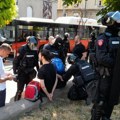 Studenti u pritvoru: Većinu privedenih ubrzo puste, ali poruka je jasna