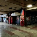 Putnički voz već tri sata stoji u tunelu kod stanice Vukov spomenik