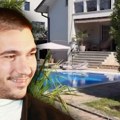 Ovo se nalazi iza visokih zidina doma mirka šijana Supruga Bojana usnimila dvorište, pratioci zanemeli (video+foto)