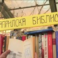 Šestoaprilska "putujuća" biblioteka iza zgrade SNP-a