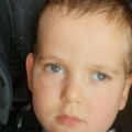 Ове лепе окице тешко виде: Лука (5) има и церебралну парализу и епилепсију, а ми можемо да му помогнемо