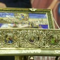 Чудесни појас Пресвете Богородице дочекан уз највише почасти