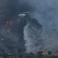 Šumski požari u Grčkoj izmiču kontroli: Francuska i Italija šalju avione za gašenje