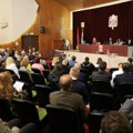 Povlačenjem 8 tačaka dnevnog reda vlast okončava maratonsku sednicu Skupštine grada Kragujevca: Potpuni debakl vladajuće…