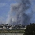 Najmanje 10 osoba poginulo u izraelskom bombardovanju Pojasa Gaze