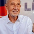 Bivši češki premijer Andrej Babiš napadnut na predizbornom skupu: Prebačen u bolnicu s povredama glave