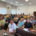 U Gornjem Milanovcu uručeno prvih 100 ugovora poljoprivrednicima, među njima i 19 za nabavku traktora