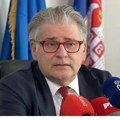 „Ludi ljudi“ u sistemu vlasti da budu razumni, potrebno mirno razrešenje krize