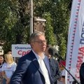 Vučić građanima Šimanovaca: Uradićemo put Kupinovo-Brestač, dom kulture i kanalizaciju