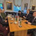 Đuro Macut sastao se s predstavnicima Orakla u Londonu