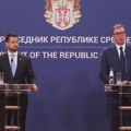 Vučić: Poštanska štedionica ne kupuje Prvu banku Crne Gore