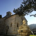 "Važan korak napred": Zemlje Kvinte pozdravile odluku Prištine da vrati zemljište manastiru Visoki Dečani