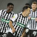 Trijumfalni povratak Miloševića, Partizan proigrao protiv Tekstilca