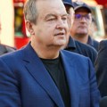Dačić: Za policiju nisu sporne protestne šetnje ako su mirne, nećemo dozvoliti napade