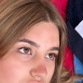 Ćerka Goce Tržan u izazovnom bikiniju na plaži sa dečkom fudbalerom: Njemu sevnule tetovaže