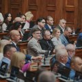 Sindikat: Vlast prerano, suprotno stavu Venecijanske komisije, uputila tri zakona Skupštini