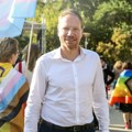 Antonijević na Prajd maršu u Beogradu: Poverenik podržava Zakona o istopolnim zajednicama