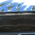 "Бежали су од њега, причало се да су му спалили одело" 8.000 радника познате београдске фабрике сазнало је да им је колега…