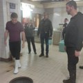 Поплављен Хирушки блок Клиничког центра у Крагујевцу, збрињавају се само ургентна стања (ФОТО, ВИДЕО)