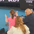 Najlepša podrška na treningu Novaka pred osminu finala: Devojčica stidljivo izgovarala samo jednu reč