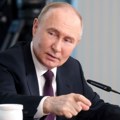 Putin: Ako bi bila ugrožena Rusija bi koristila sve dostupne metode odbrane