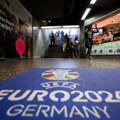 Iza kulisa EURO 2024 - na terenu vrhunski fudbal, a van... Blamiranju UEFA nema kraja: Ovde apsolutno ništa ne funkcioniše…