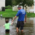 Uživo oštećena srpska crkva Uragan Milton nastavlja da divlja na Floridi: Sve je opustošeno, prizori su potresni (foto…