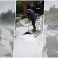 (Video) Srbija na udaru olujne katastrofe! Ljudi mislili da pada sneg u maju, ali evo šta zapravo pada: Cela zemlja ušla u…