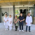 “16 minuta tišine” ispred Doma zdravlja Valjevo