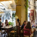 Ova kafana u Srbiji šokira cenama: Cenovnik u koji mnogi ne veruju