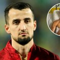 Erhan Mašović se javio iz bolnice: Doživeo kolaps na terenu, moraće na dugu pauzu