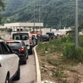 Kolaps na izlazu iz Crne Gore! Srbi ostali zarobljeni i na prelazu Jabuka: Već 2 sata čekamo da izađemo