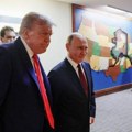 Nisu tomahavci za Zelenskog naterali Putina da zove Trampa! Izveštač CNN iz Moskve otkriva šta stoji iza savršenog tajminga…