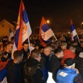 Srbi sa Kosova nastavili put iz Lipovice ka Beogradu