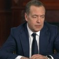Medvedev o Trampu: On je emotivan čovek