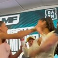 Frka i šamar na konferenciji: Bokserka nasrnula na protivnicu, reagovalo obezbeđenje, pljuštale uvrede