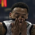 „Slučaj flaša“: Karliku uslovna kazna zatvora, oštećenom 700.000