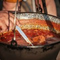 "Kuvaj dok ne zazvoni": Šid još jednom pokazao duh zajedništva