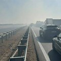 Težak lančani sudar zbog dima, učestvovalo 14 vozila: Užas kod Šimanovaca, povređeno 11 osoba (foto)