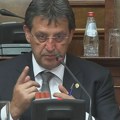 Za nepoverenje Gašiću glasalo 37 poslanika, nije smenjen