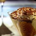 Desert sa kafom Za prave sladokusce: Tiramisu pomera granice dobrog ukusa, a sa ovakvom pripremom biće neodoljiv (recept)